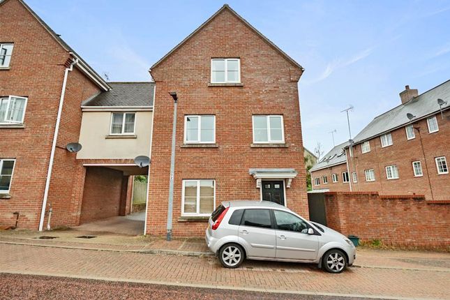 4 bed town house for sale