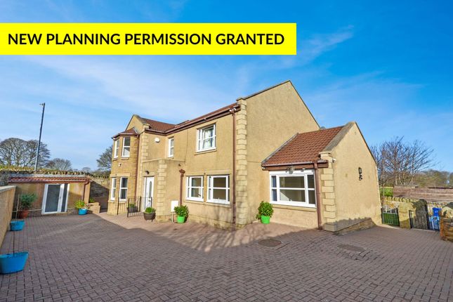 5 bed detached house for sale