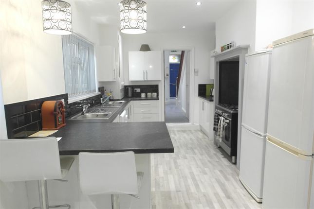 7 bed property for sale