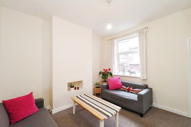3 bed end terrace house for sale