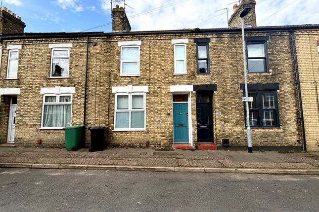 3 bed semi-detached house for sale