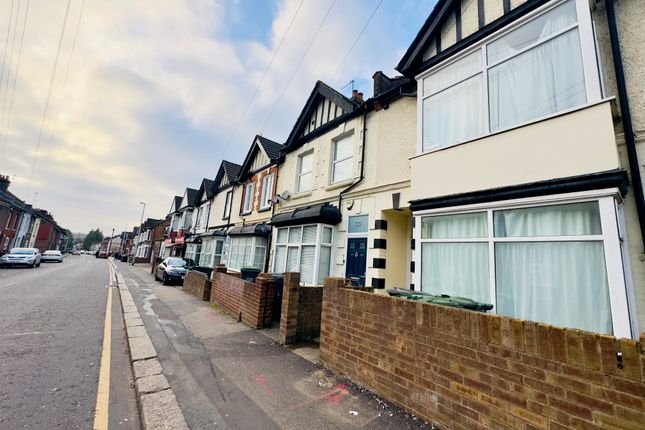 7 bed terraced house for sale
