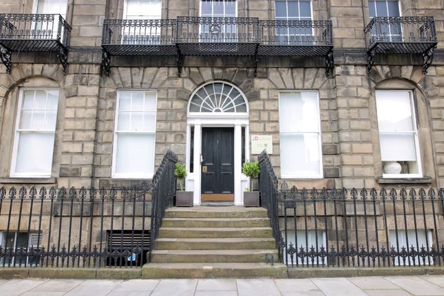 5 bed flat for sale