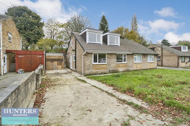 6 bed semi-detached bungalow for sale