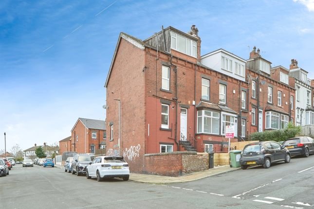 5 bed end terrace house for sale