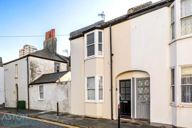 3 bed end terrace house for sale