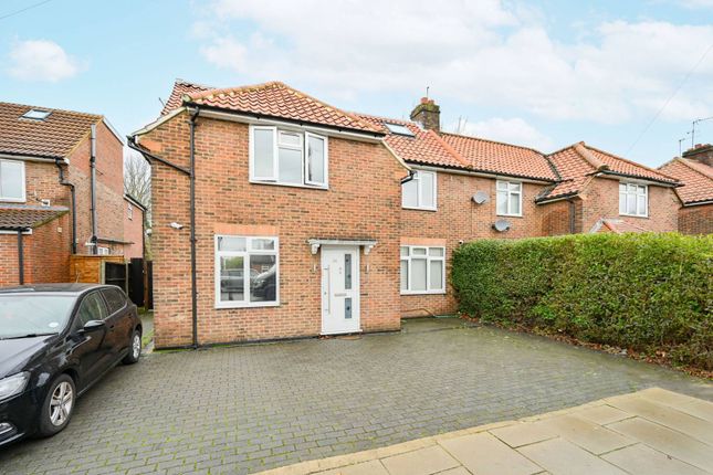 6 bed semi-detached house for sale