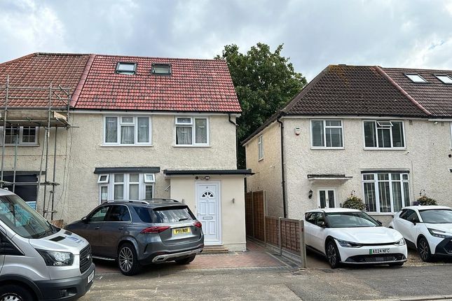 4 bed semi-detached house for sale