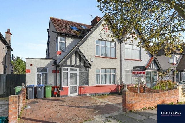 5 bed semi-detached house for sale