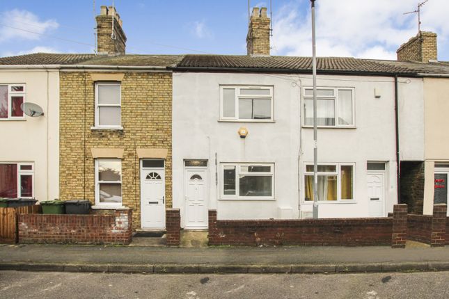 4 bed terraced house for sale
