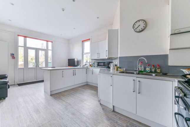 7 bed property for sale