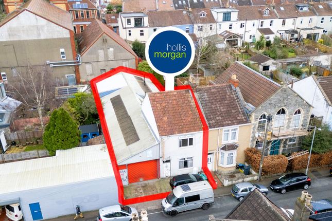 1 bed semi-detached house for sale