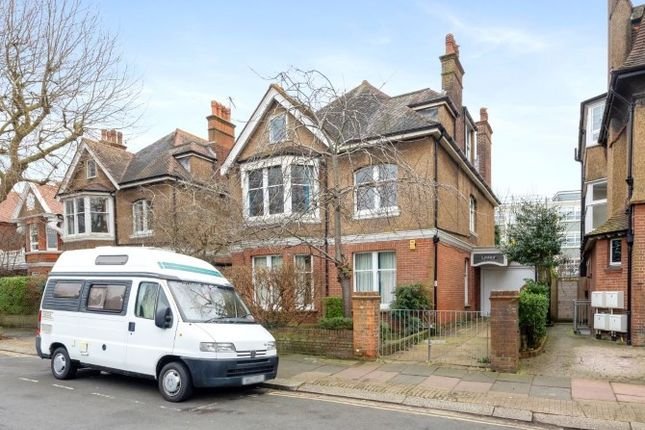 10 bed detached house for sale