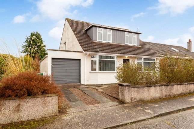 5 bed detached bungalow for sale