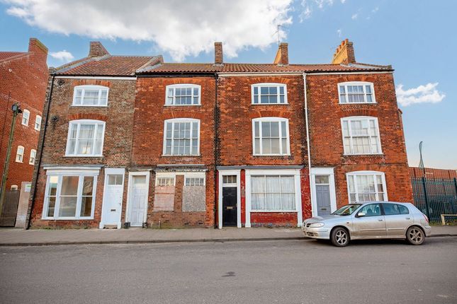 3 bed terraced house for sale