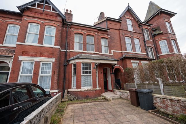 7 bed terraced house for sale