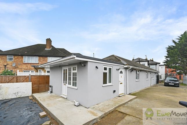 6 bed detached bungalow for sale
