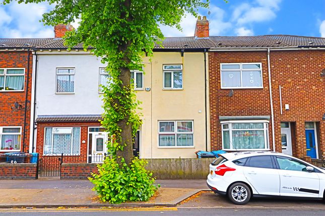 5 bed terraced house for sale