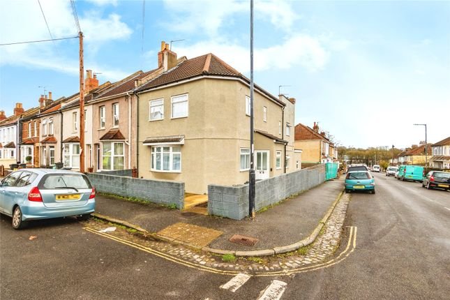 6 bed detached house for sale