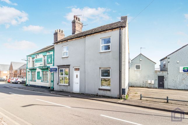 5 bed detached house for sale