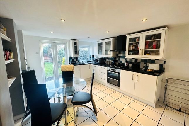 4 bed terraced house for sale