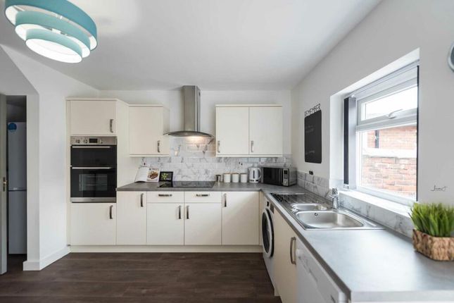 6 bed terraced house for sale