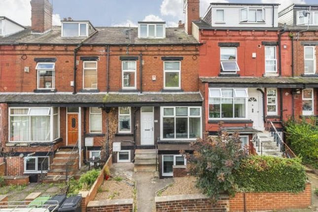 5 bed terraced house for sale