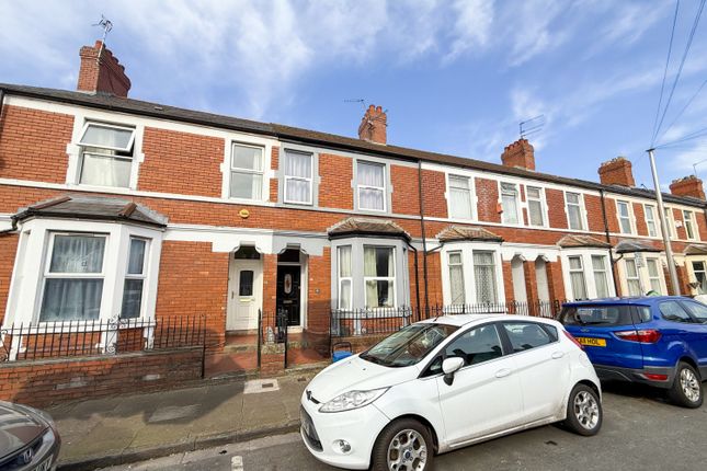 5 bed terraced house for sale