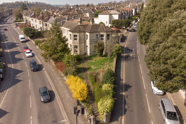 4 bed property for sale