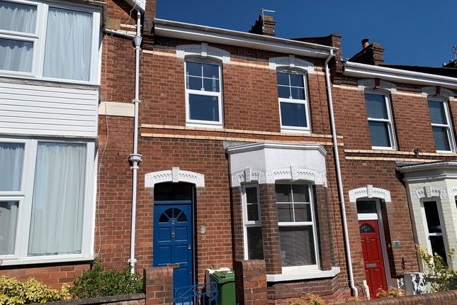 5 bed terraced house for sale