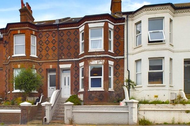 6 bed terraced house for sale