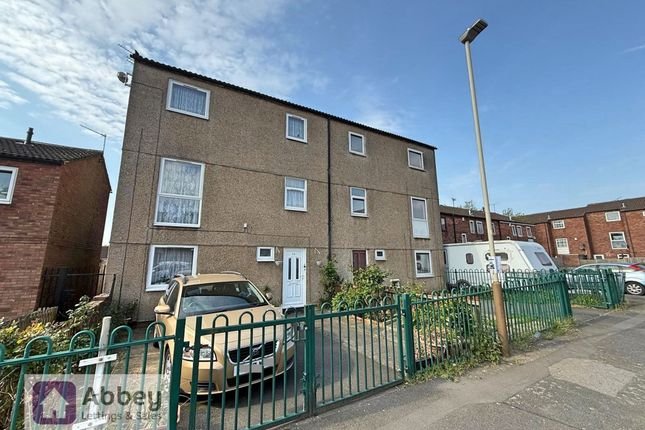 6 bed semi-detached house for sale