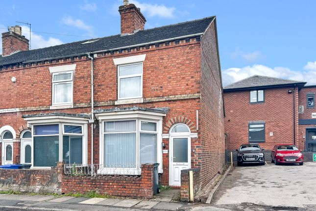 4 bed end terrace house for sale