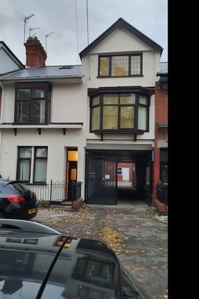 6 bed terraced house for sale