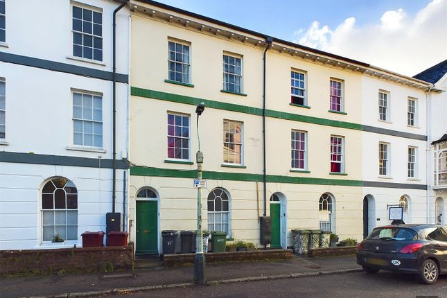 7 bed property for sale