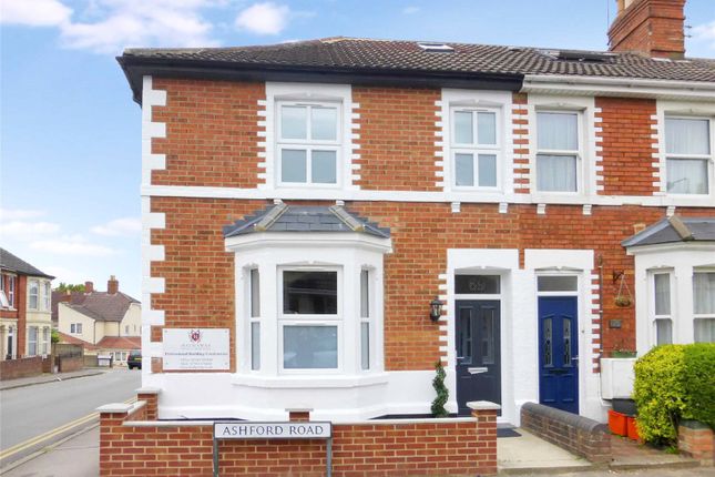 6 bed end terrace house for sale