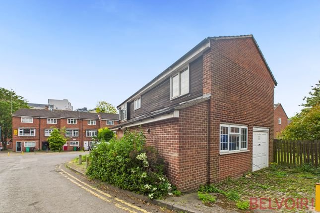 4 bed end terrace house for sale