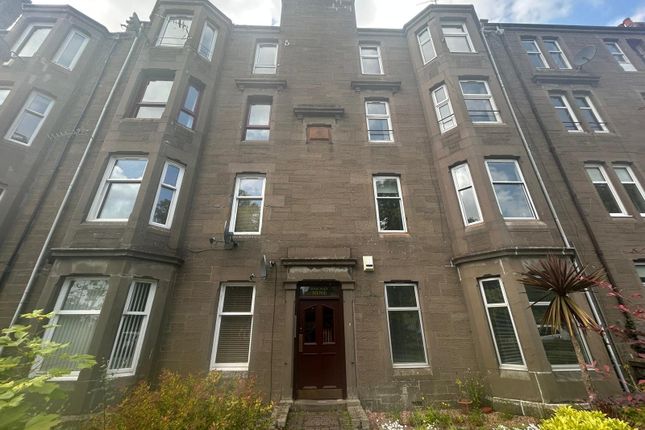 3 bed flat for sale