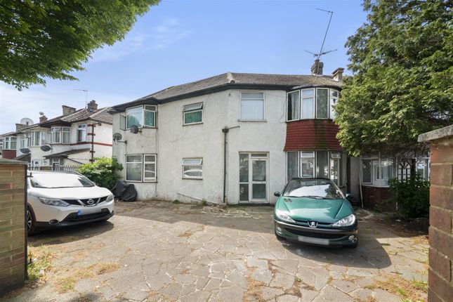 6 bed end terrace house for sale