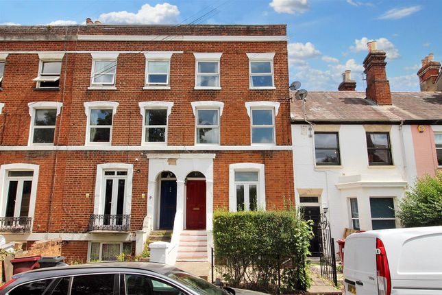 6 bed terraced house for sale