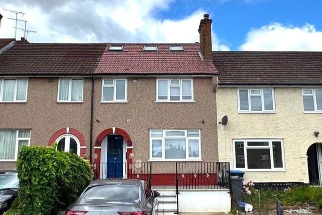 5 bed terraced house for sale