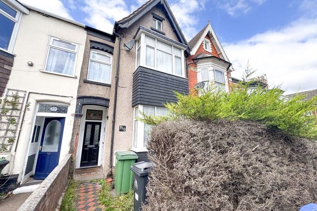 6 bed terraced house for sale