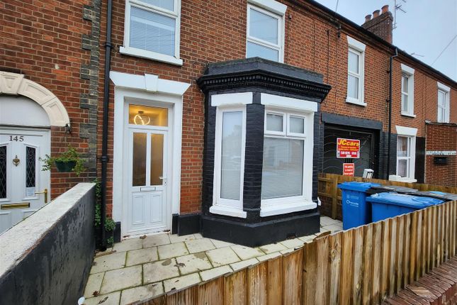 6 bed terraced house for sale