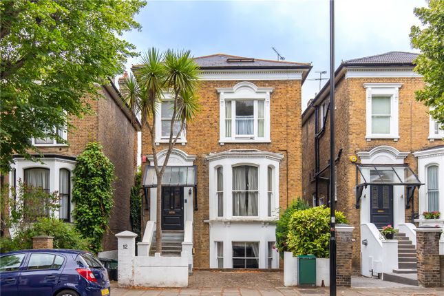 6 bed detached house for sale