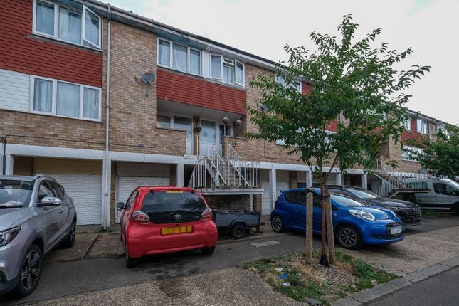 5 bed terraced house for sale