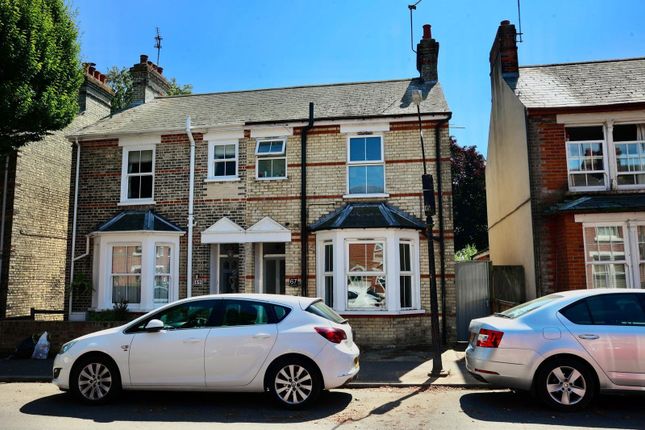 6 bed semi-detached house for sale