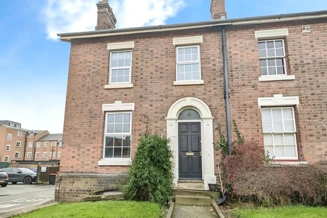3 bed end terrace house for sale