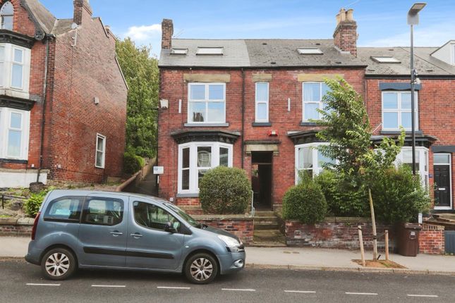 6 bed end terrace house for sale