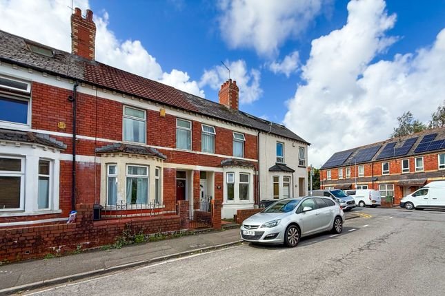 4 bed terraced house for sale