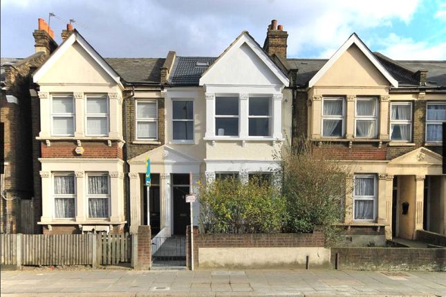 4 bed flat for sale